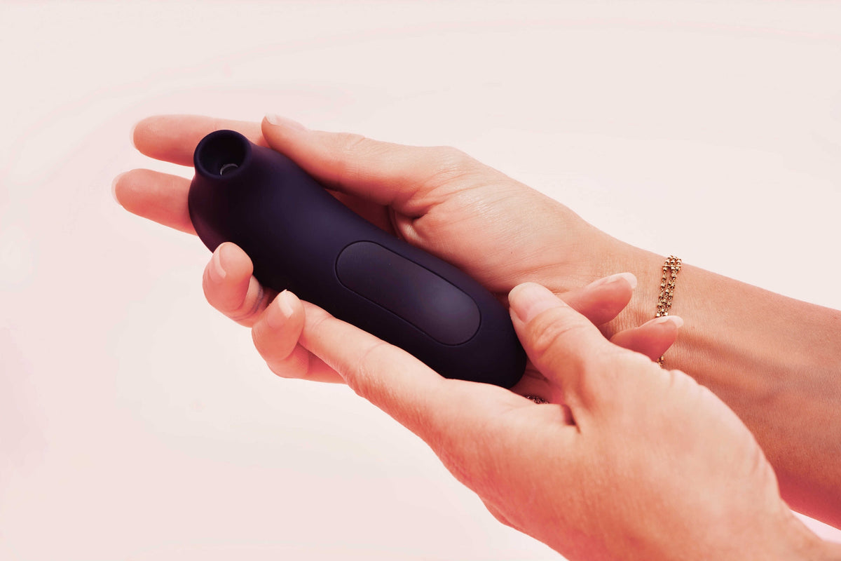 Le Maxi stimulateur clitoridien – Noir – Clara Morgane – vue 8