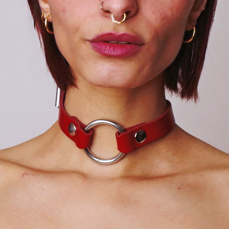 Choker Rouge – The Sinners – vue 1
