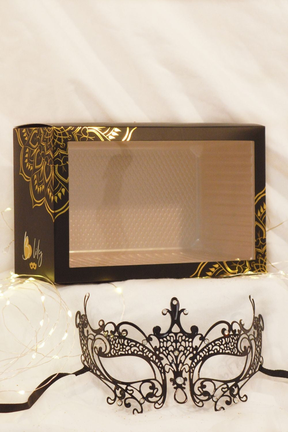 Masque vénitien Lucia rigide noir avec strass – Be Lily Accessories – vue 4